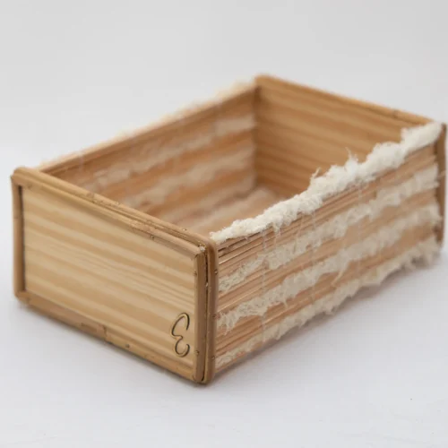 LINEN LINE